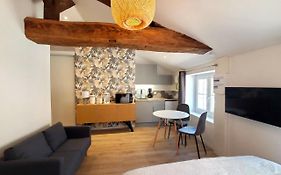 L'IDYLLE - Studio Cocooning avec Jacuzzi